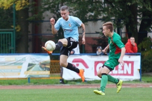 Brat z siostrą po dwóch stronach piłkarskiej barykady w Pszczynie
